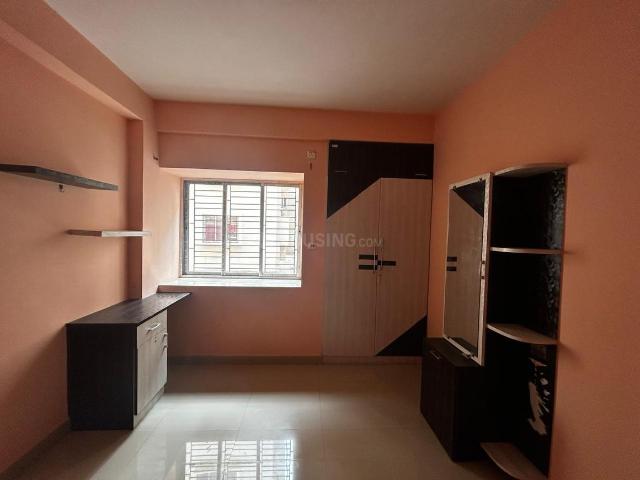 2 BHK Apartment in VIP Nagar for rent Kolkata. The reference number is 19730611