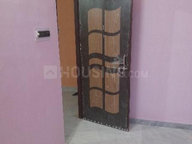 2 BHK Apartment in VIP Nagar for rent Kolkata. The reference number is 19730627