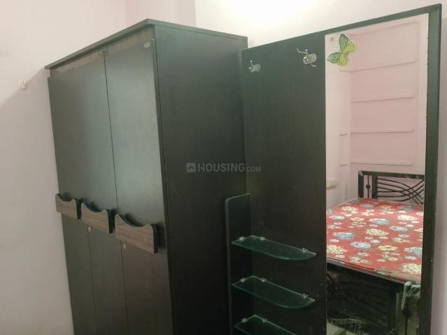 2 BHK Apartment in VIP Nagar for rent Kolkata. The reference number is 19730637
