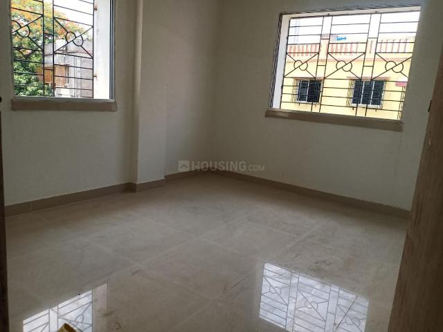 2 BHK Apartment in VIP Nagar for rent Kolkata. The reference number is 19932241