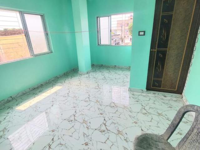 2 BHK Apartment in VIP Nagar for rent Kolkata. The reference number is 19952225