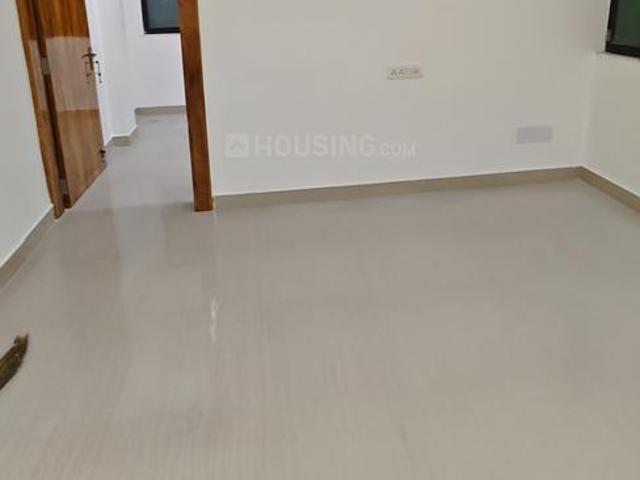 2 BHK Apartment in VIP Nagar for rent Kolkata. The reference number is 19989837