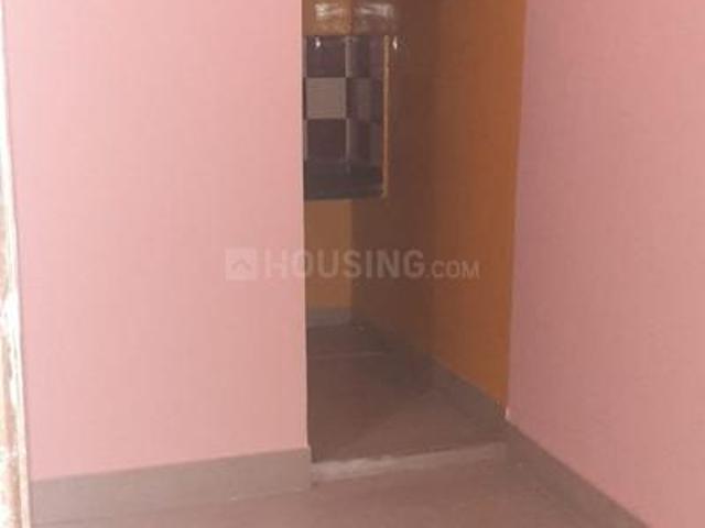 2 BHK Apartment in VIP Nagar for rent Kolkata. The reference number is 20886362
