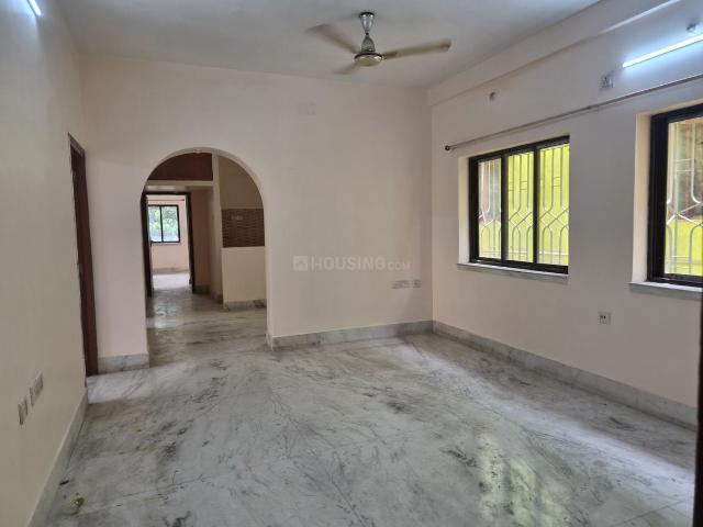 2 BHK Apartment in VIP Nagar for rent Kolkata. The reference number is 20347392