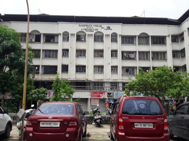 2 BHK Apartment in Virar West for resale Virar. The reference number is 20701145