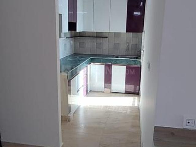 2 BHK Apartment in Vishnu Garden for resale New Delhi. The reference number is 20208898