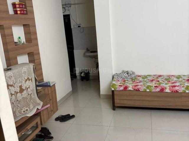 2 BHK Apartment in Vishrantwadi for rent Pune. The reference number is 18459610