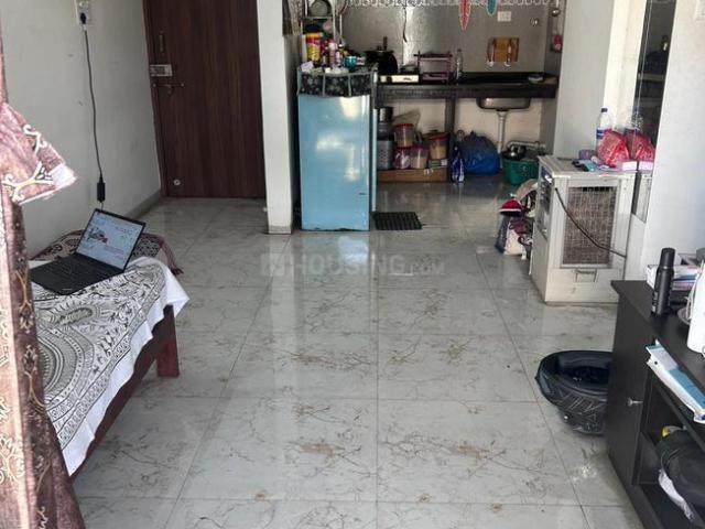 2 BHK Apartment in Vishrantwadi for rent Pune. The reference number is 20525471