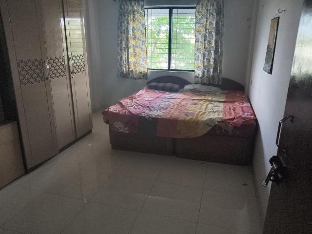 2 BHK Apartment in Vishrantwadi for rent Pune. The reference number is 20531377