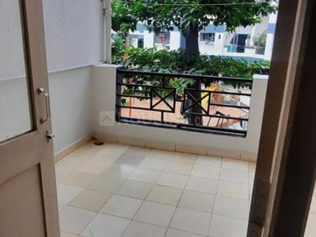 2 BHK Apartment in Vishrantwadi for rent Pune. The reference number is 20326950