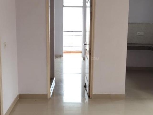 2 BHK Apartment in Vrindavan Yojana for rent Lucknow. The reference number is 15580036