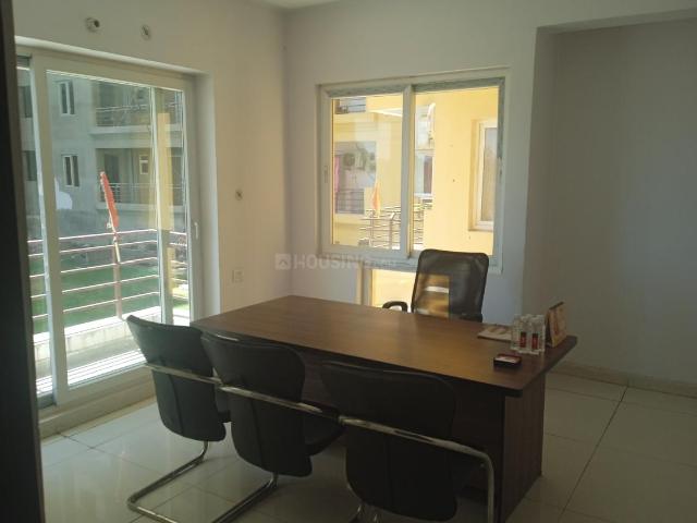 2 BHK Apartment in Vrindavan Yojana for resale Amar Shaheed Path. The reference number is 17134986