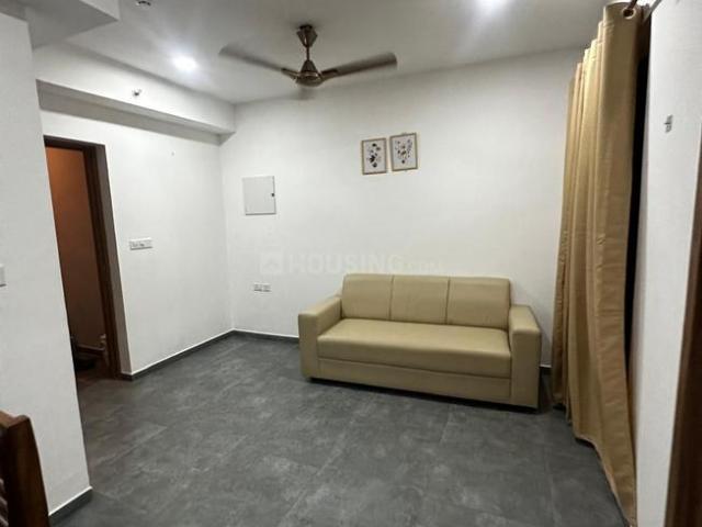 2 BHK Apartment in Vyttila for rent Kochi. The reference number is 18907607
