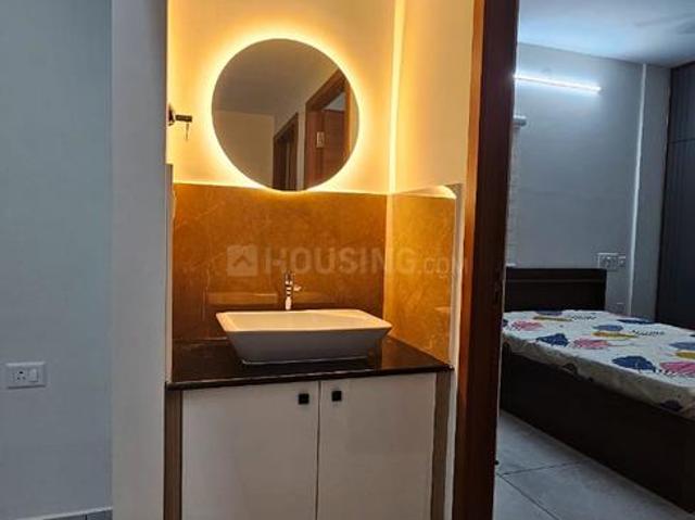 2 BHK Apartment in Vyttila for rent Kochi. The reference number is 19162541