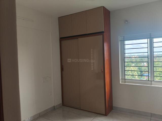 2 BHK Apartment in Vyttila for rent Kochi. The reference number is 20297010