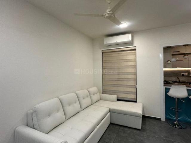2 BHK Apartment in Vyttila for rent Kochi. The reference number is 20713654