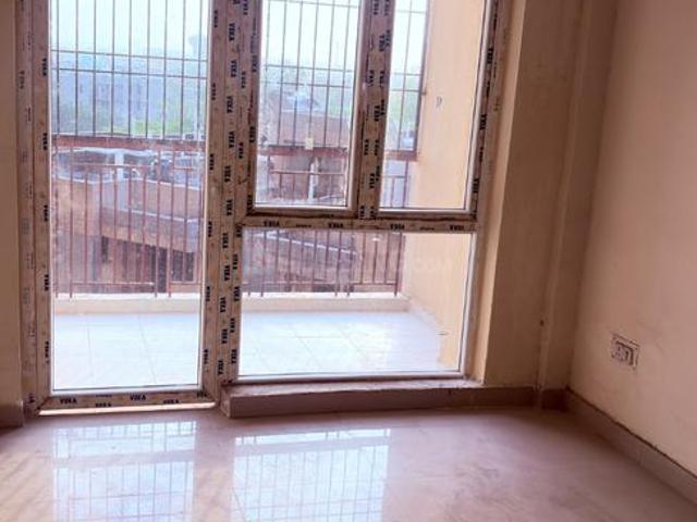 2 BHK Apartment in Yeida for rent Greater Noida. The reference number is 20427738