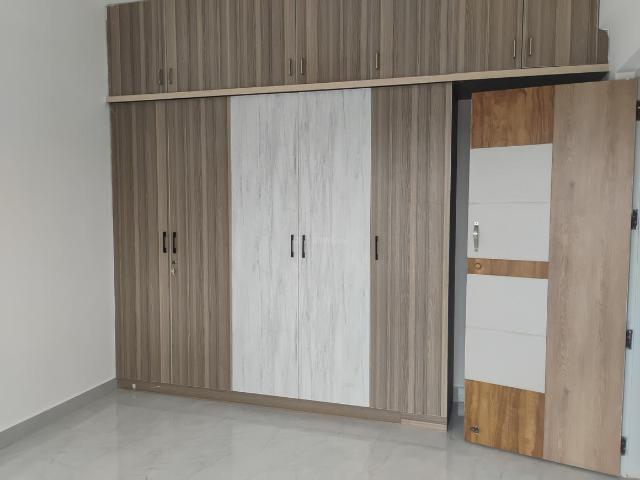 2 BHK Apartment in Yemalur for rent Bengaluru. The reference number is 19797191