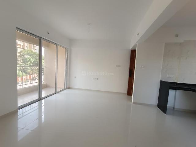 2 BHK Apartment in Yerawada for rent Pune. The reference number is 20097464