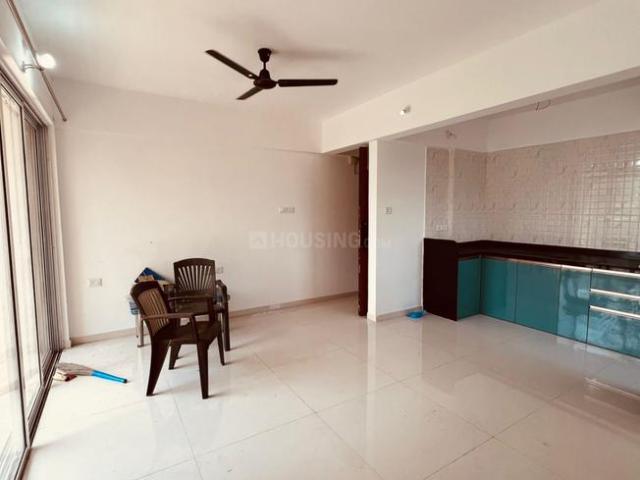 2 BHK Apartment in Yerawada for rent Pune. The reference number is 20381633