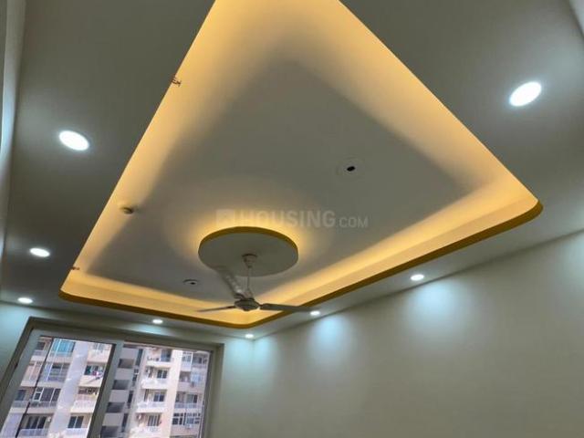 2 BHK Apartment in Zeta I for rent Greater Noida. The reference number is 19748937