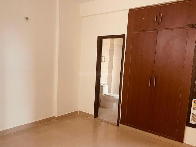 2 BHK Apartment in Zeta I for rent Greater Noida. The reference number is 20611471