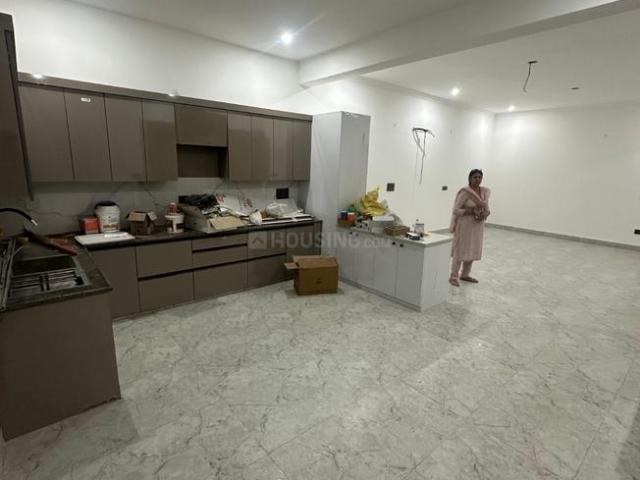 2 BHK Apartment in Zeta I for rent Greater Noida. The reference number is 20190995