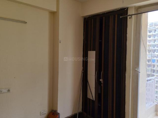 2 BHK Apartment in Zeta I for rent Greater Noida. The reference number is 20399507