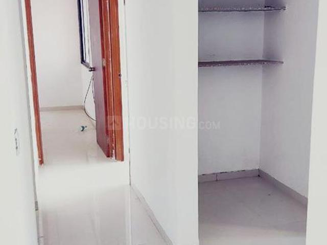 2 BHK Apartment in Zundal for rent Ahmedabad. The reference number is 9014998