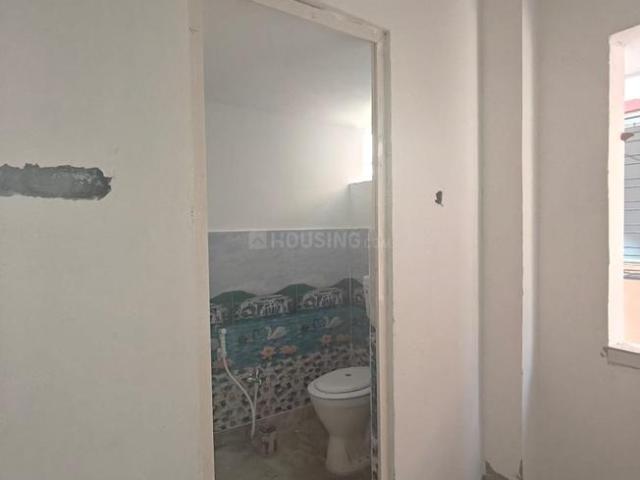 2 BHK Duplex in Behala for resale Kolkata. The reference number is 19231544
