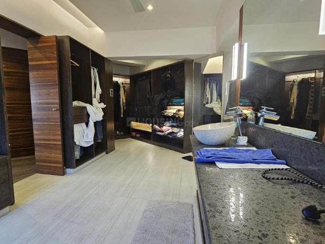 2 BHK Duplex in Belapur CBD for rent Navi Mumbai. The reference number is 16560791