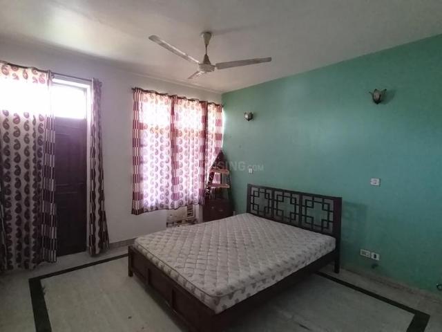 2 BHK Duplex in DLF Phase 4 for rent Gurgaon. The reference number is 20386553