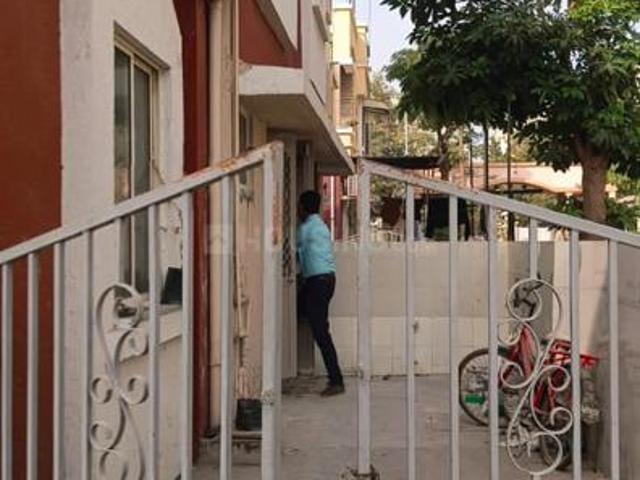 2 BHK Duplex in Motera for resale Ahmedabad. The reference number is 20671107