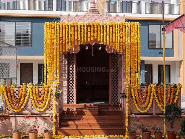 2 BHK Duplex in Manglia for resale Indore. The reference number is 20990381