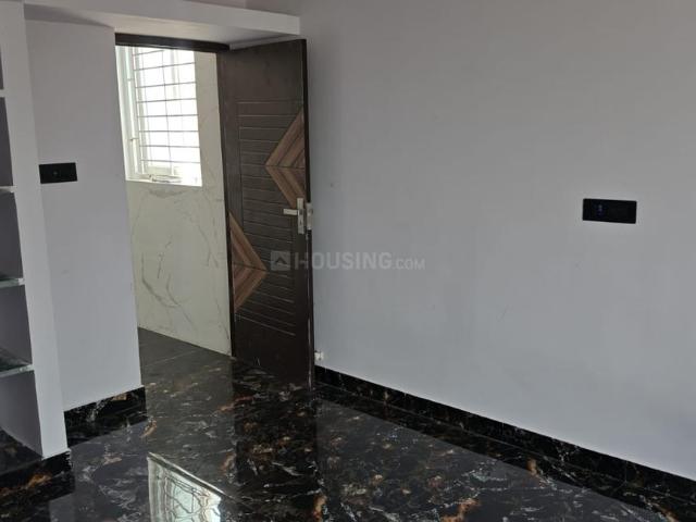 2 BHK Duplex in Neelankarai for rent Chennai. The reference number is 20323004