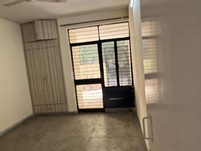 2 BHK Duplex in Sector 22 Dwarka for rent New Delhi. The reference number is 20228039