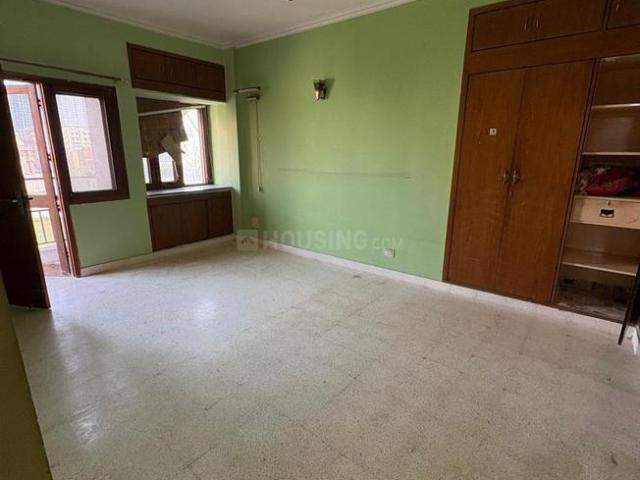 2 BHK Duplex in Sector 62 for rent Noida. The reference number is 19789585
