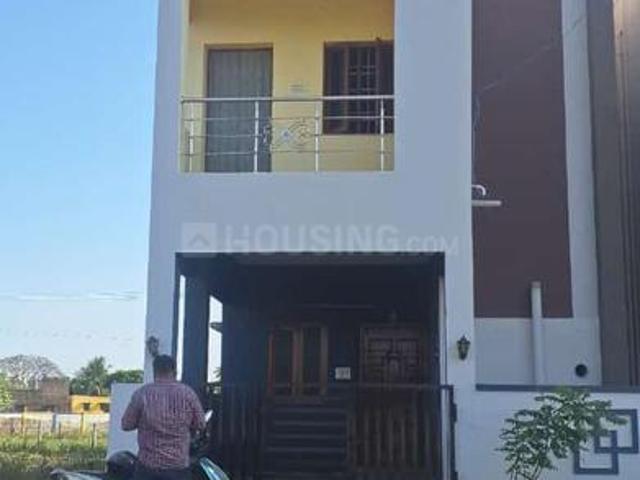 2 BHK Duplex in Red Hills for resale Chennai. The reference number is 16789455