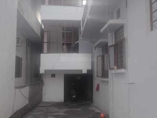 2 BHK Duplex in Turner Road for rent Dehradun. The reference number is 17553075