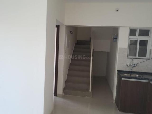 2 BHK Duplex in Upper Kharadi for resale Pune. The reference number is 19240316