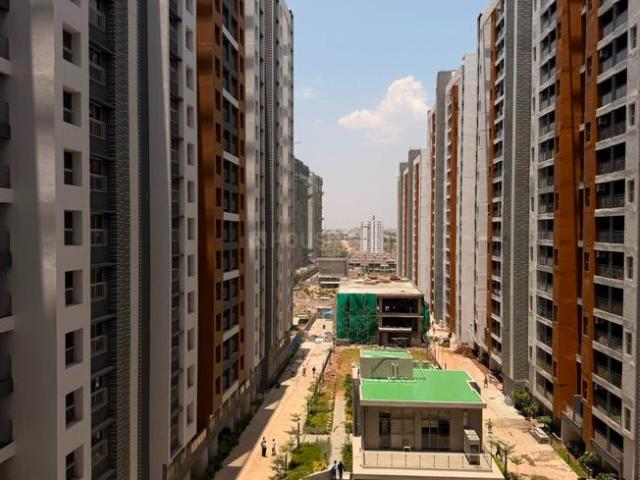 2 BHK Duplex in Upper Kharadi for resale Pune. The reference number is 20410924