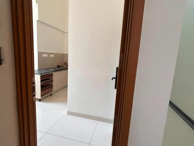 2 BHK Duplex in Upper Kharadi for resale Pune. The reference number is 20704989