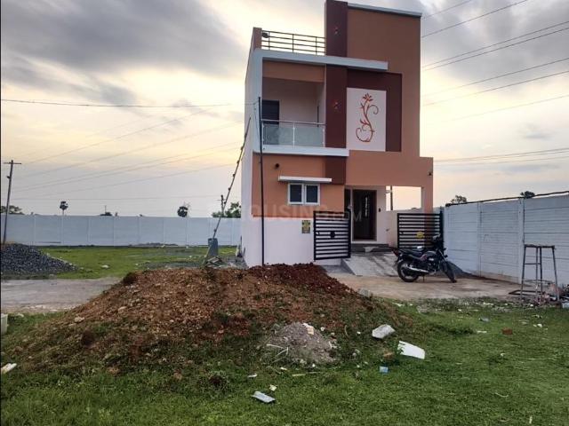 2 BHK Duplex in Urapakkam for resale Chennai South. The reference number is 17698256