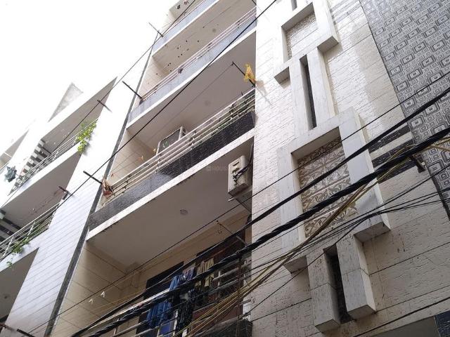 2 BHK Duplex in Uttam Nagar for resale New Delhi. The reference number is 20236940