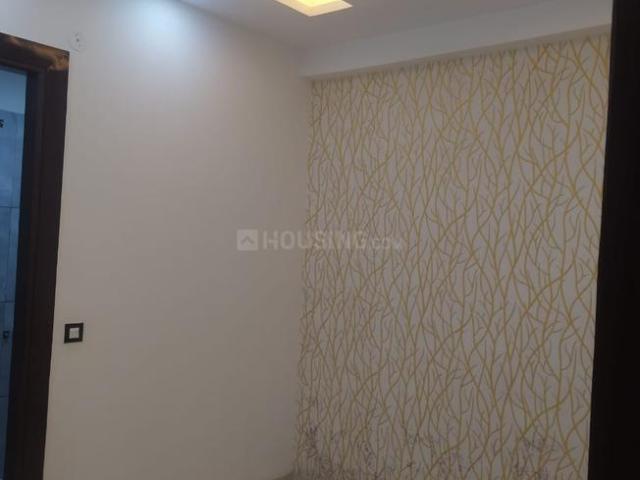 2 BHK Duplex in Vasundhara for resale Ghaziabad. The reference number is 17815812