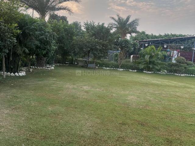 2 BHK Farm House in Sector 150 for resale Noida. The reference number is 20884394