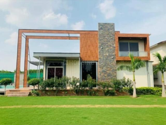 2 BHK Farm House in Sector 151 for resale Noida. The reference number is 20683989