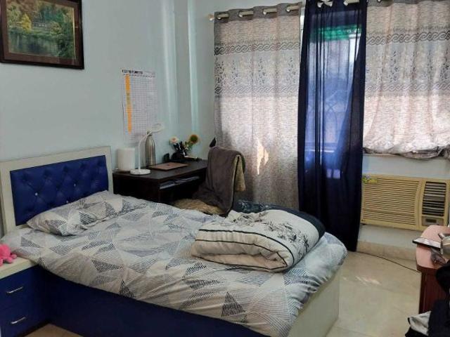 2 BHK flat at Anil Mitra road, Ballygunge for sale