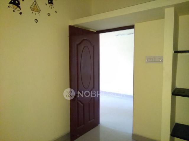 2 BHK Flat for Lease In Porur