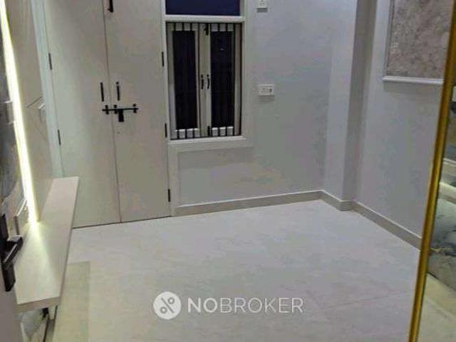 2 BHK Flat for Rent In Mohan Garden